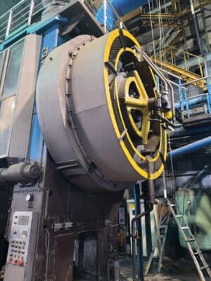 Prensa de estampación en caliente TMP Voronezh K8544 - 2500 ton (Foto 6)