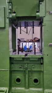 Prensa de forja Eumuco SP 100 C - 1000 ton (ID:76318) - Dabrox.com