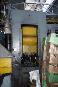 Prensa de extrusión en frío Barnaul - 250 ton