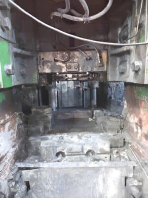Prensa de forja en caliente TMP Voronezh KB8043 - 2000 ton (Foto 7)