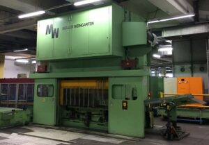 Prensa de estampación Muller Weingarten HUQ 400 22 F - 400 ton (ID:76315) - Dabrox.com