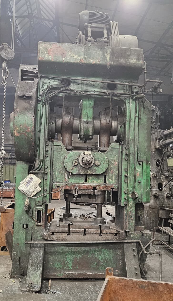 Prensa de recorte Smeral LKO 315 - 315 ton
