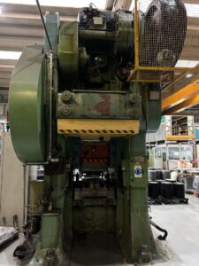 Prensa de rodillera Kieserling KKPR 1600 - 1600 ton (ID:76312) - Dabrox.com