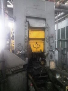 Prensa de extrusión en frío Barnaul K0034 - 250 ton (ID:75143) - Dabrox.com