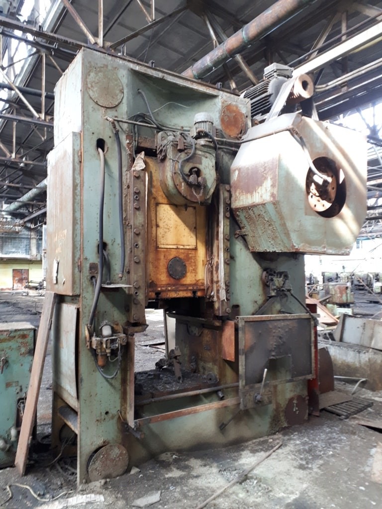 Prensa de extrusión en frío Barnaul KB0034 - 250 ton (ID:75148) - Dabrox.com