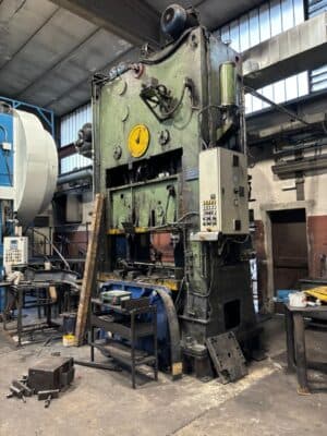 Prensa de forja en caliente Eumuco SP 200 - 2000 ton (Foto 2)