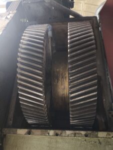 Prensa de rodillera Barnaul K8340 - 1000 ton (ID:76325) - Dabrox.com