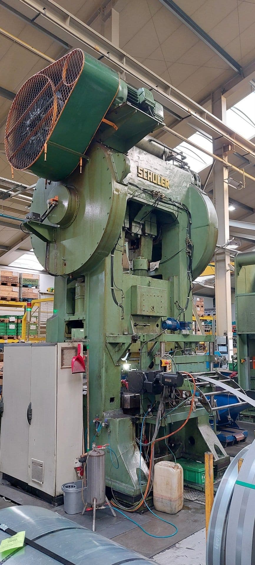 Prensa de estampación Schuler P2E2S 315/1.25 - 315 ton