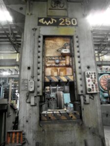 Prensa de recorte TMP Voronezh KB9534 - 250 ton (ID:75213) - Dabrox.com