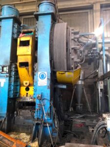 Prensa de forja TMP Voronezh KB8042 - 1600 ton (ID:75720) - Dabrox.com