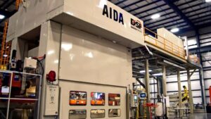 Prensa de estampación Aida - 1500 ton