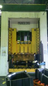 Prensa hidraulicas Litostroj - 630 ton