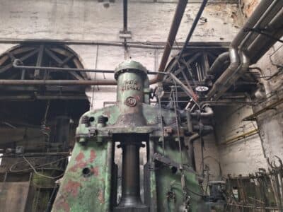 Martillo de forja Huta Zygmunt MPM 1000 - 3600 kg·m (Foto 1)