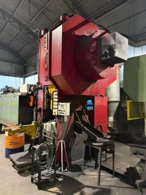 Prensa de forja en caliente Manzoni SV650 - 650 ton (Foto 1)