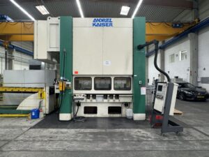 Prensa de estampación Kaiser KSTU 3150 - 315 ton (ID:S89874) - Dabrox.com